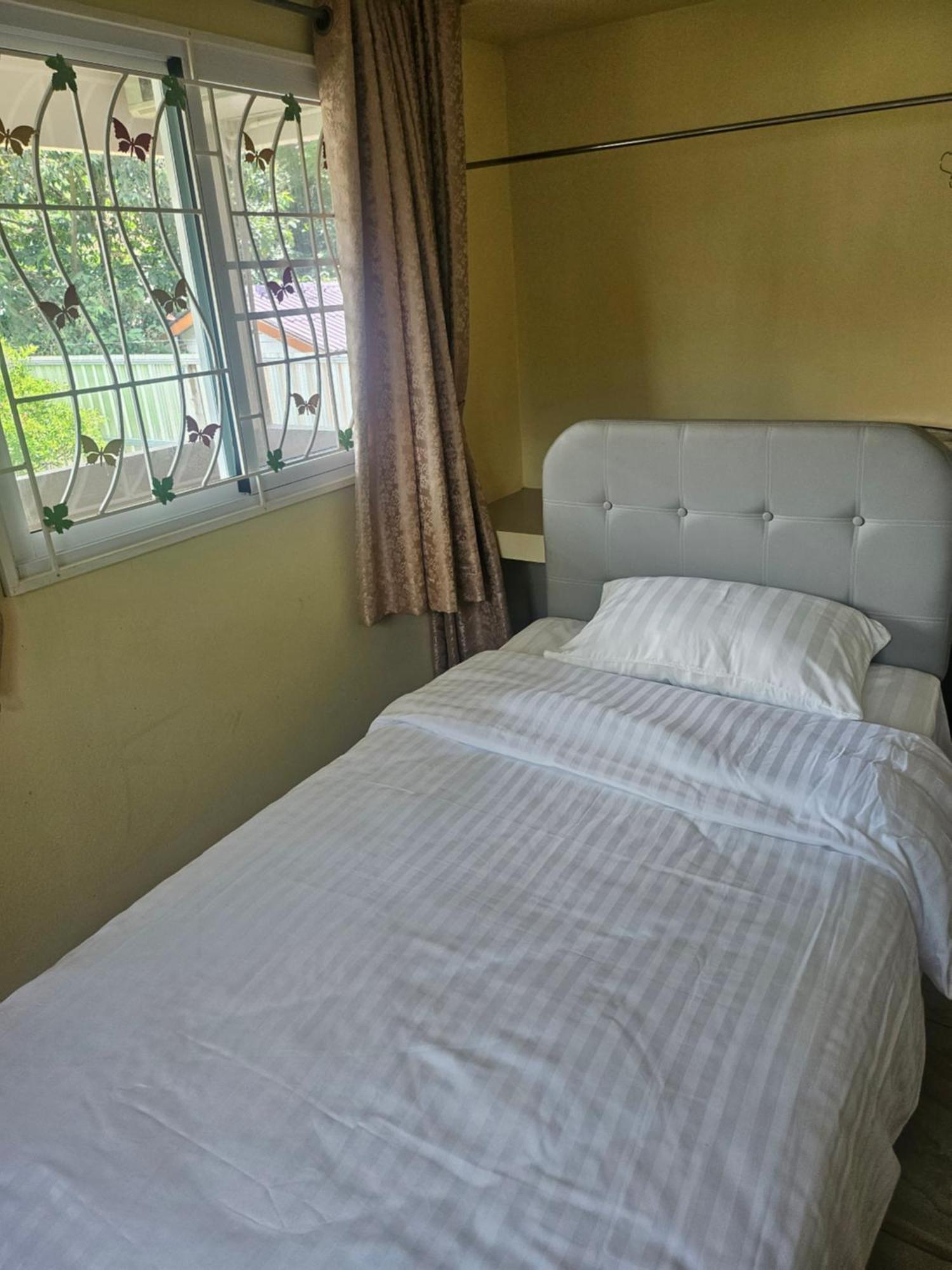 Bed and Breakfast Khaoyaitriplefive Ban Thung Sawang Zewnętrze zdjęcie