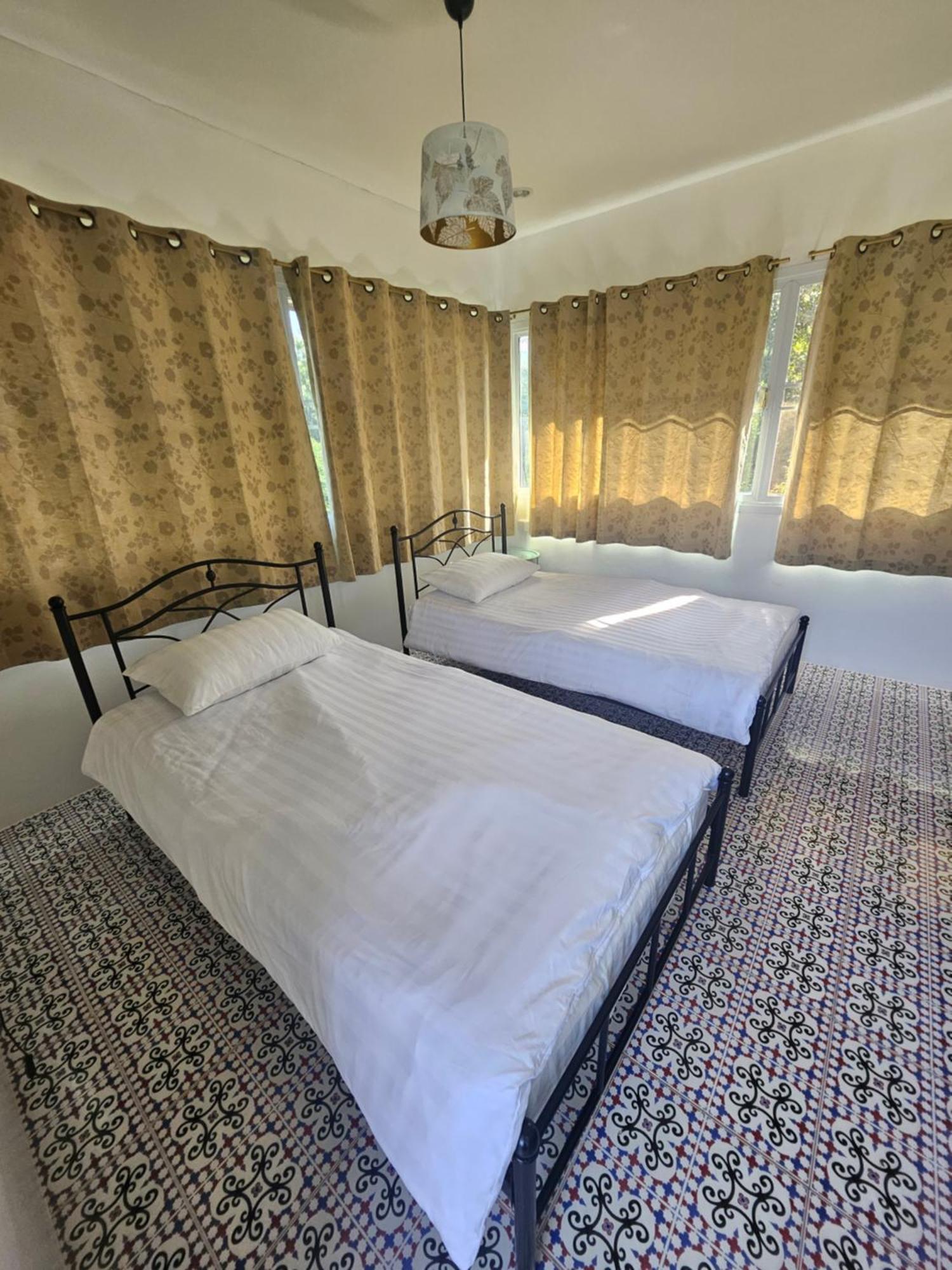 Bed and Breakfast Khaoyaitriplefive Ban Thung Sawang Zewnętrze zdjęcie